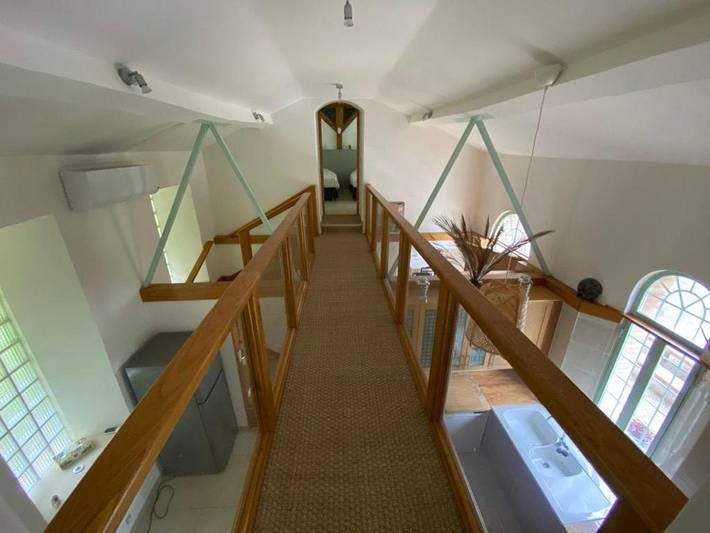 Location de vacances pour 8 personnes, avec Terrasse ainsi que Jardin et Vue à Molières