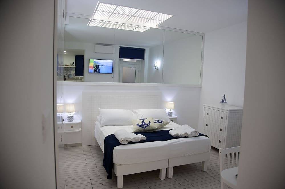 Ganze Wohnung, Das Innere von Santa Maria in Tropea, Vibo Valentia Provinz