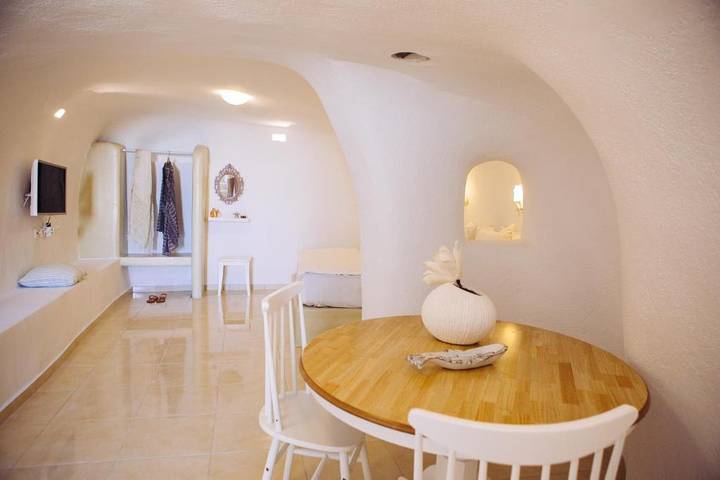 Ganze Ferienwohnung, Ferienwohnung für 2 Personen mit Meerblick in Akrotiri, Santorin