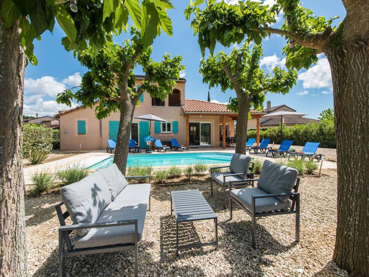 Villa voor 10 personen met balkon in Vallon-Pont-d'Arc, Ardèche