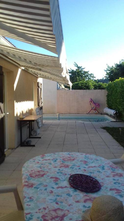 Location de vacances pour 2 personnes, avec Terrasse ainsi que Jardin et Piscine à Castanet-Tolosan - 3