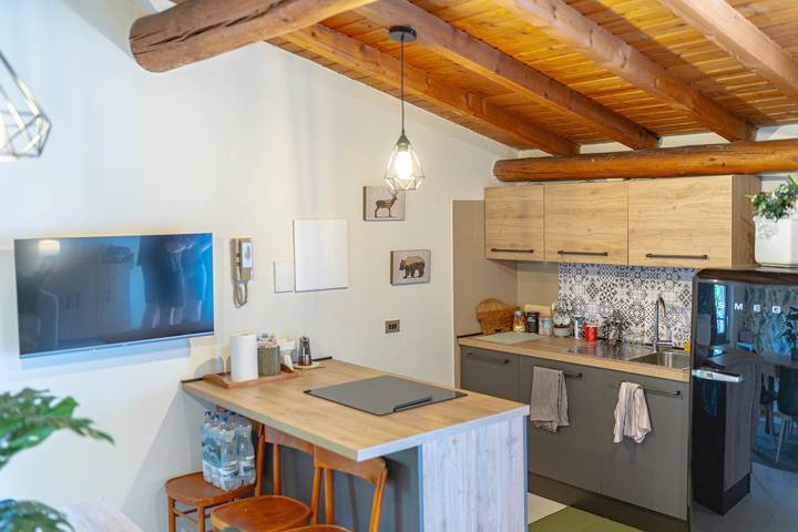Appartamento intero, Ab13 Como Lake - Sorico - Terrazzo vista lago in Sorico, Comune di Sorico