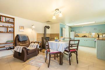 Chalet für 3 Personen in Langenwetzendorf, Ostthüringen, Bild 2