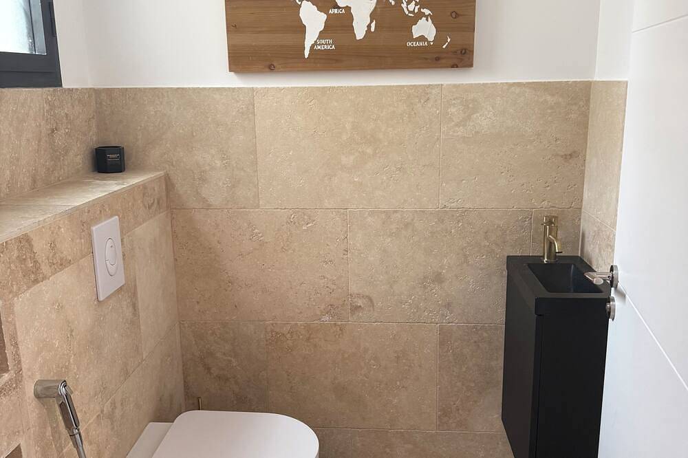 Villa 4 chambres, piscine, salle de jeux et cinéma in Bédarrides, Vaucluse