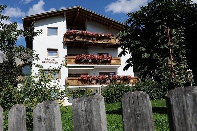 Haus Anna B&B in San Valentino alla Muta, Curon Venosta