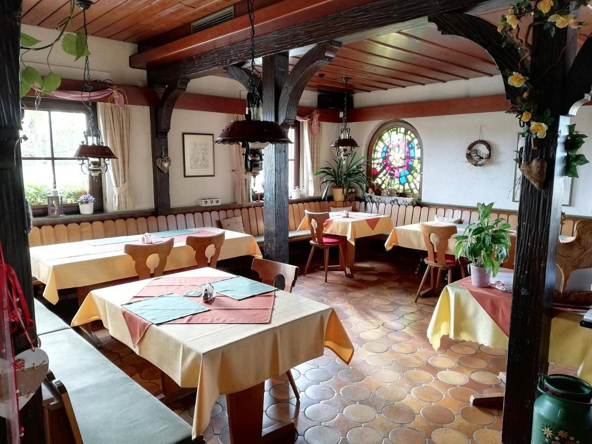 Economy Double Room (1 Adult) with Shared Bathroom in Rheinau, Forêt-Noire centrale