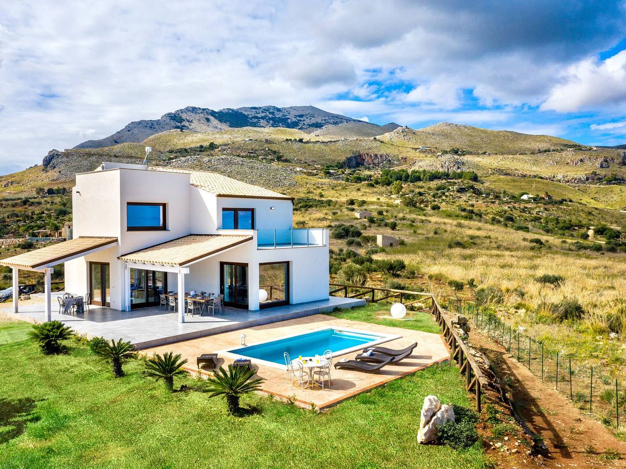 Villa a Scopello con Vista Mare in Castellammare del Golfo, Provincia di Trapani