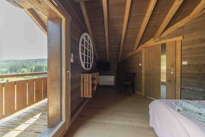Chalé 'L'Alpage' com vista montanha, sauna e jacuzzi in Liézey, Parc naturel régional des Ballons des Vosges