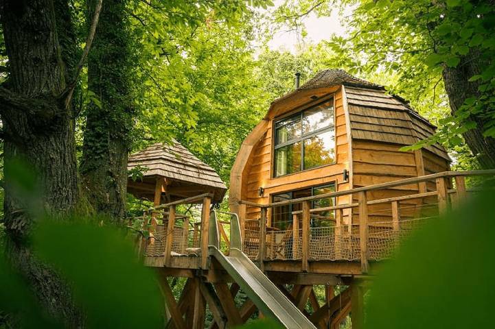 Maison de vacances pour 4 personnes, avec balcon ainsi que piscine et jacuzzi