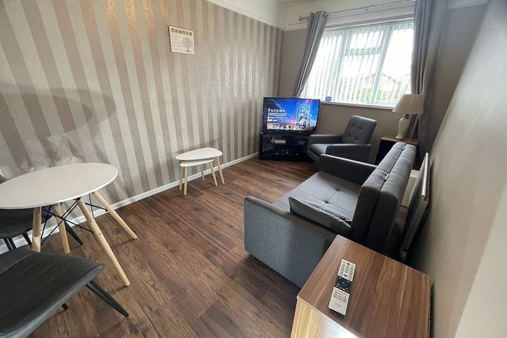 Holiday rental for 3 people in Walsall
