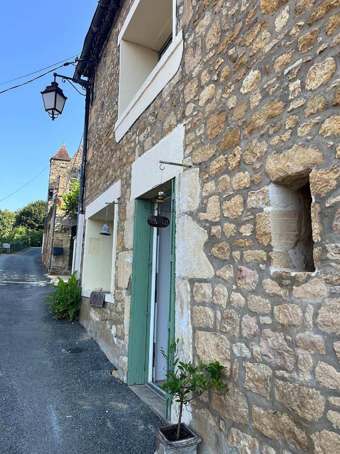 Appartement entier, Two-Bedroom Apartment in Cénac-et-Saint-Julien, Périgord Noir
