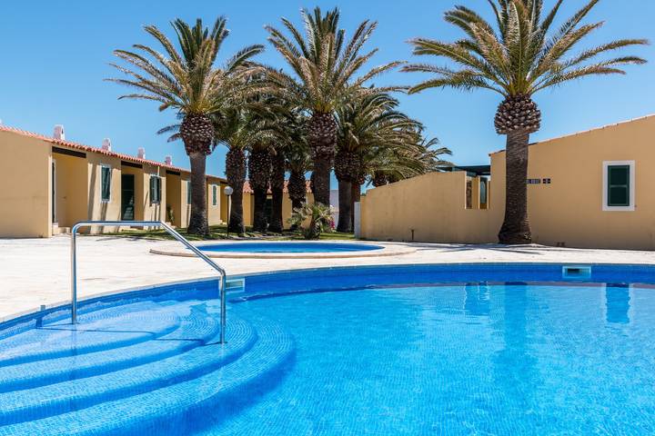 Apartment in 'Las Siete Palmeras - Ciudadela' Hotel with Pool, Wi-Fi and Air Conditioning in Cala Blanes, Ciutadella