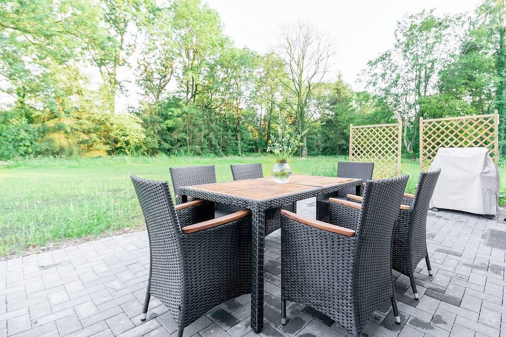 Ganze Wohnung, Wunderschöne Ferienwohnung \"Gute Stube\" in ländlicher Lage in Unterweser, Brake