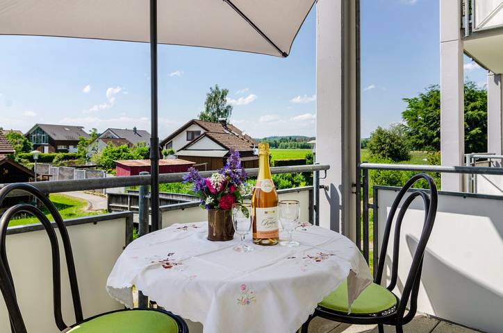 Geheel appartement, Appartement 'Relaxen Am Illmensee' met balkon en Wi-Fi in Illmensee, Region Bodensee-Oberschwaben