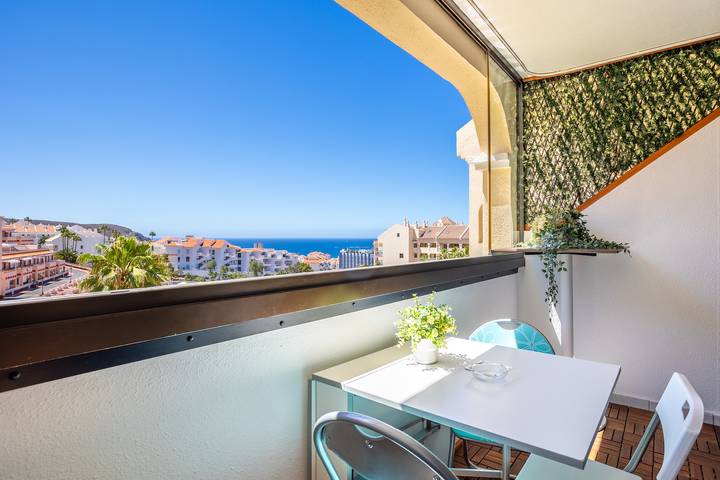 Vakantieappartement voor 4 personen, with zwembad and balkon as well as tuin and uitzicht - 1
