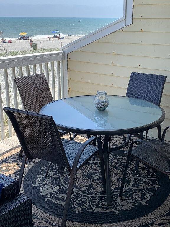 Vacation rental for 6 people, with sauna and hot tub as well as balcony in Kure Beach
