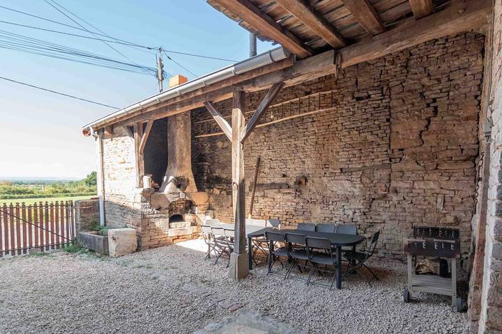 Le Grand Pressoir - Grande maison avec jardin in Nanton, Région de Chalon-sur-Saône