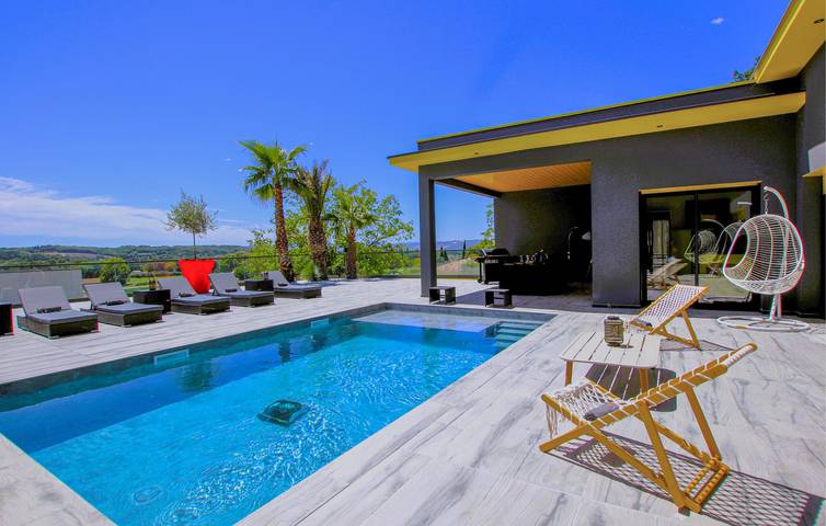 Casa de vacaciones para 9 personas, con terraza y piscina - 1