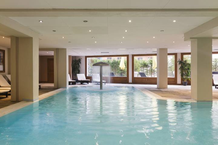 Gîte pour 5 personnes, avec piscine et sauna, adapté aux familles à Vallorcine - 2