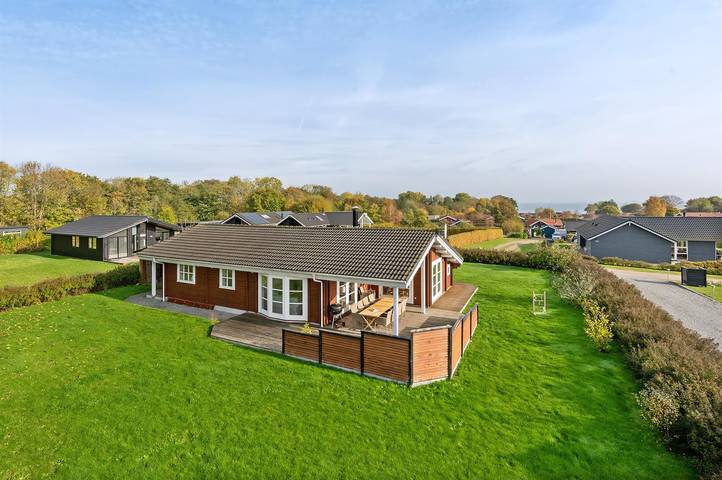 Ferienhaus für 8 Personen, mit Garten und Whirlpool sowie Sauna und Terrasse, mit Haustier - 1