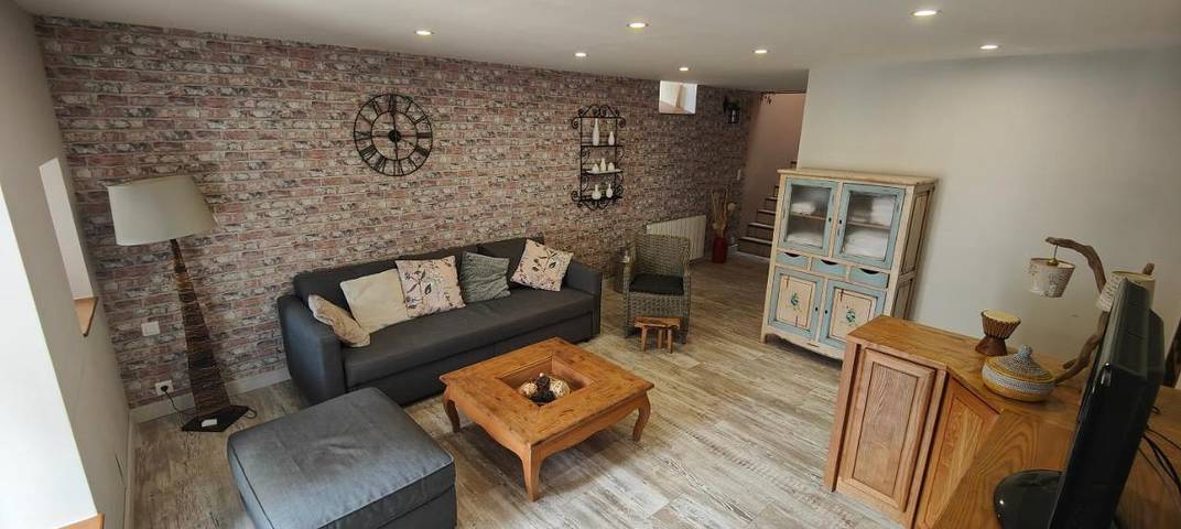 Location de vacances pour 8 personnes, avec vue à Ispagnac - 2