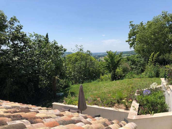 Location de vacances pour 5 personnes, avec jardin ainsi que piscine et vue à Lauzerte - 3