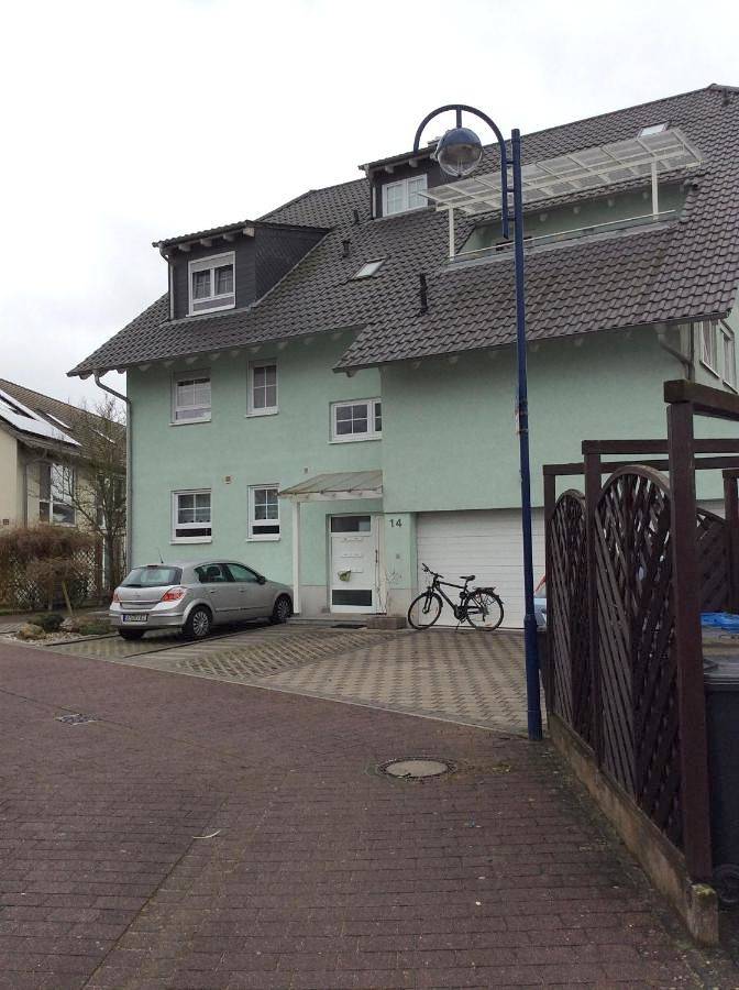 Ferienwohnung für 4 Personen, mit Ausblick in Bad Schönborn - 2