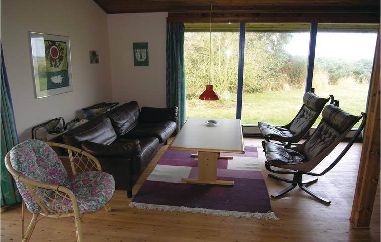 Ferienhaus für 6 Personen mit Terrasse in Vesteregn (Nortenbro), Humble