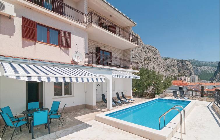 Ferienhaus für 14 Personen, mit Terrasse, mit Haustier in Omis - 3