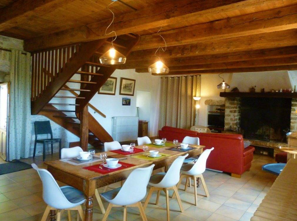 Gîte 10-11 personnes in Saint-Rome-de-Dolan, Massegros Causses Gorges