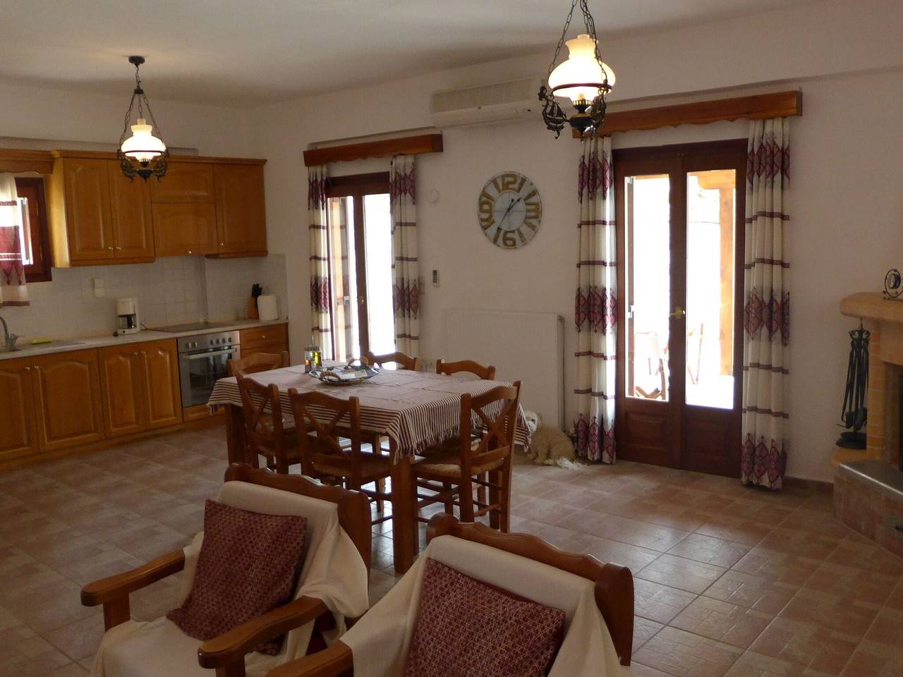 Villa in Axos met zwembad bij Panormo in Anogeia, Rethymno en omgeving