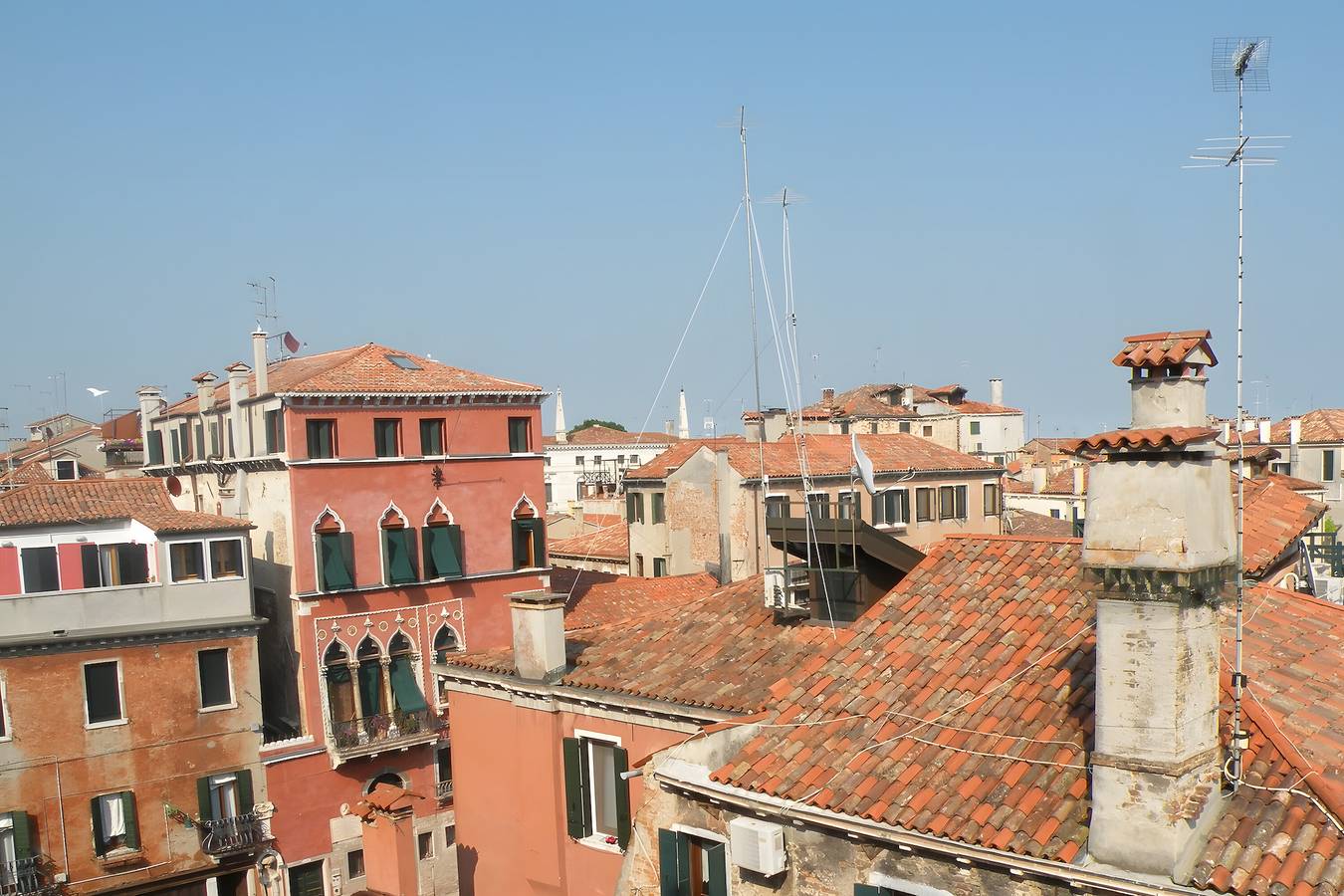Appartamento intero, Appartamento 'Nido Sul Tetto' con Wi-Fi e Aria Condizionata in Venezia, Provincia di Venezia