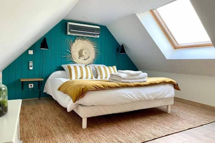 Gîte pour 4 personnes, avec piscine et jardin à Villechétif - 2