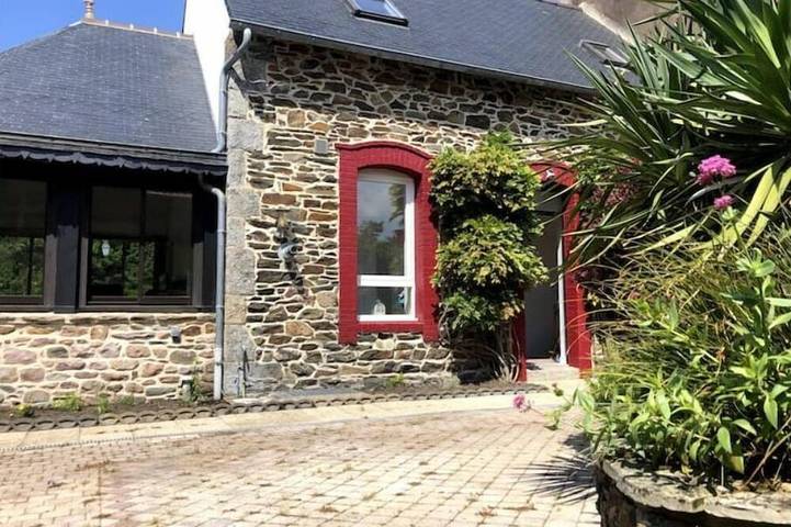 Ferienhaus für 6 Personen, mit Terrasse und Garten