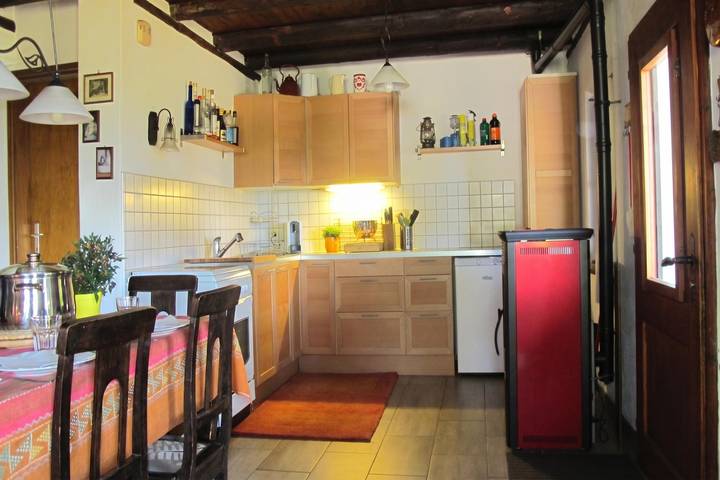 Chalet für 2 Personen, mit Terrasse und Seeblick, mit Haustier im Ticino - 3