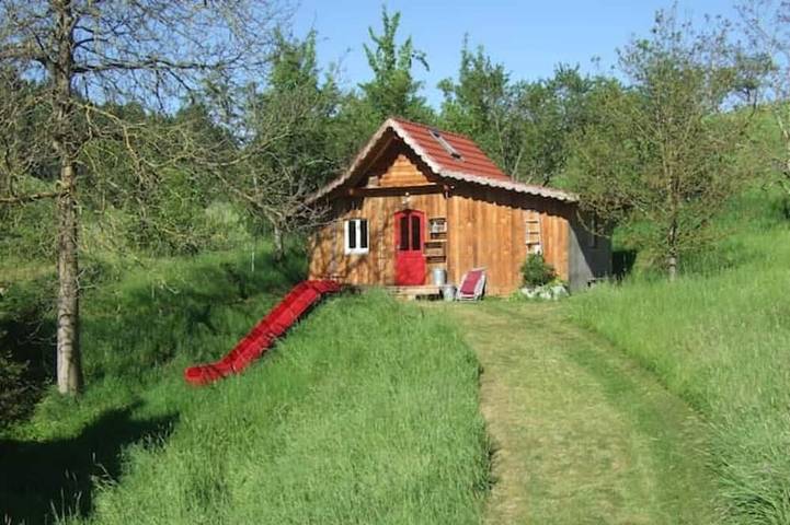 Ferienhaus für 3 Personen, mit Terrasse und Garten in Steinach