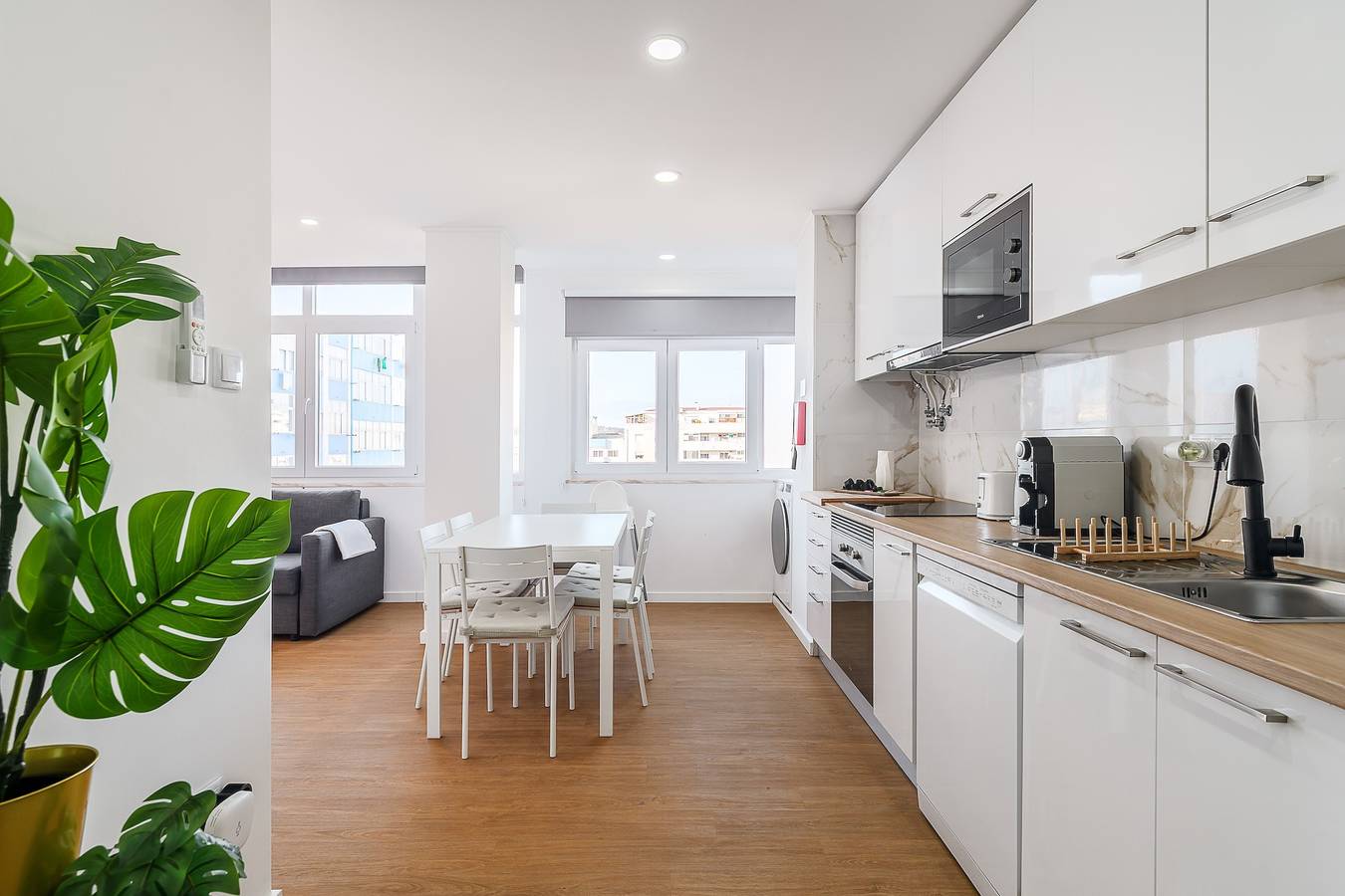 Ganze Wohnung, Apartment 'M J House' mit Meerblick, Wlan und Klimaanlage in Setúbal, Halbinsel von Setúbal