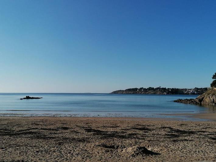 Gîte pour 4 personnes, avec vue et balcon dans Plage Kerfany - 2