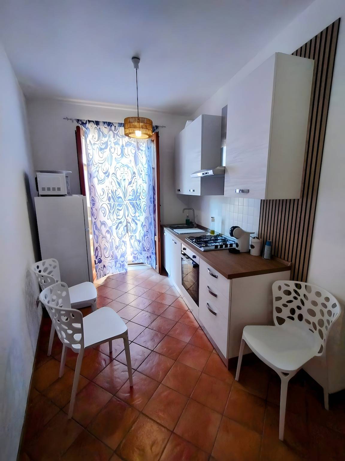 Ganze Wohnung, Ferienwohnung 'Casa Ariele' mit Bergblick, privater Terrasse und Klimaanlage in San Vito Lo Capo, Trapani Provinz