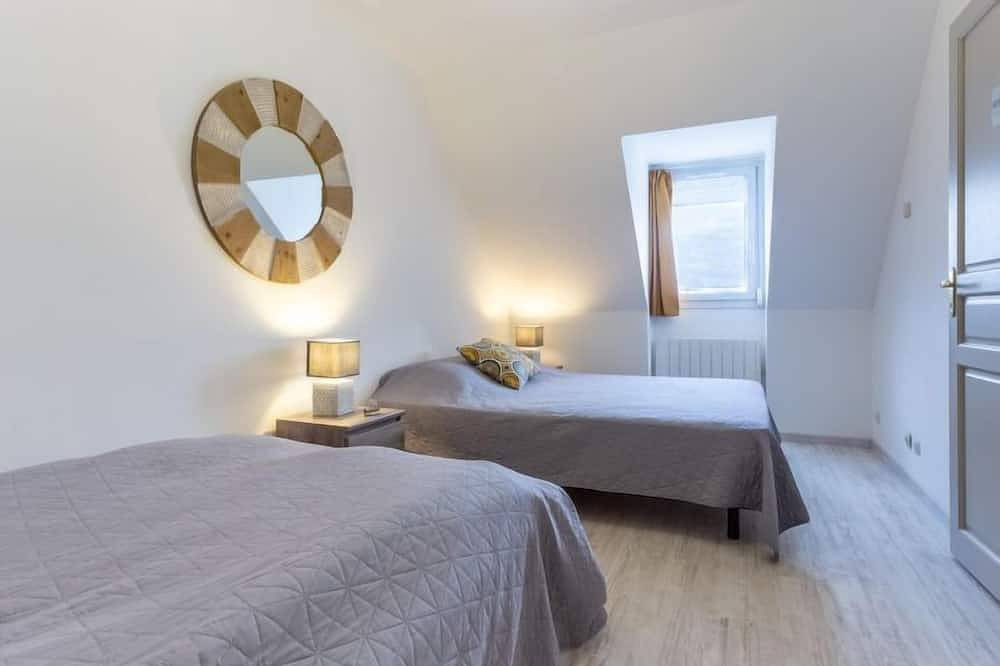 Le Vert Coteau by Interhome in Touques, Lisieux region