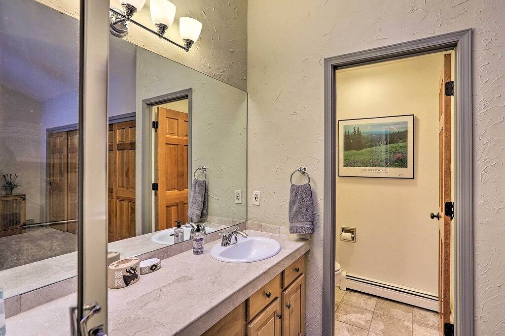 Aufwändiges Avon Duplex-Haus mit Blick auf den Golfplatz! in Eagle-Vail, Beaver Creek