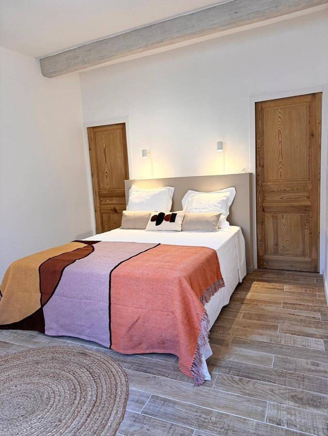 Deluxe Double or Twin Room in Buisson, Vaucluse