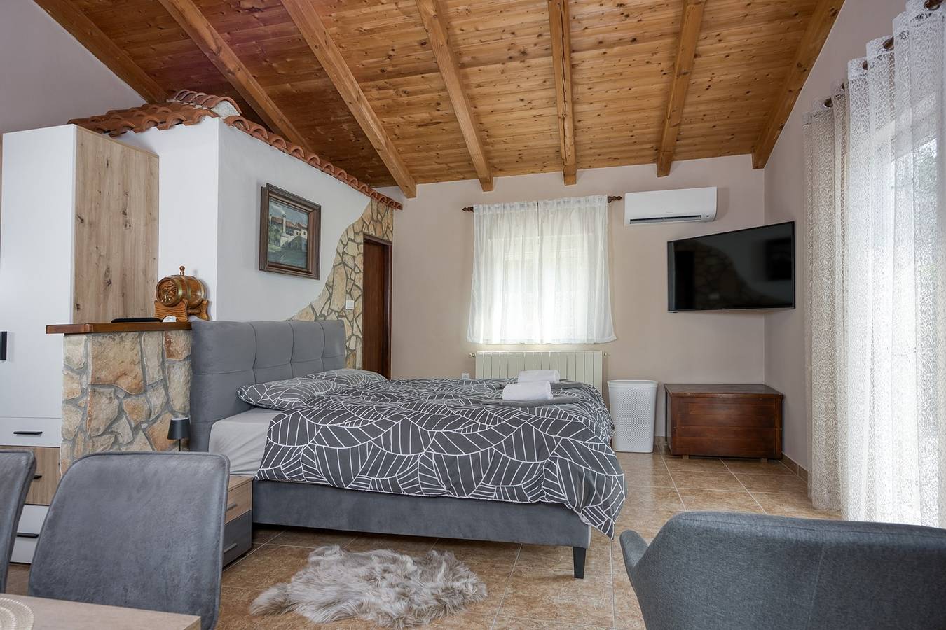 Ganze Wohnung, Romantic Studio Apartment with Private Pool in Kanfanar, Zentralistrien