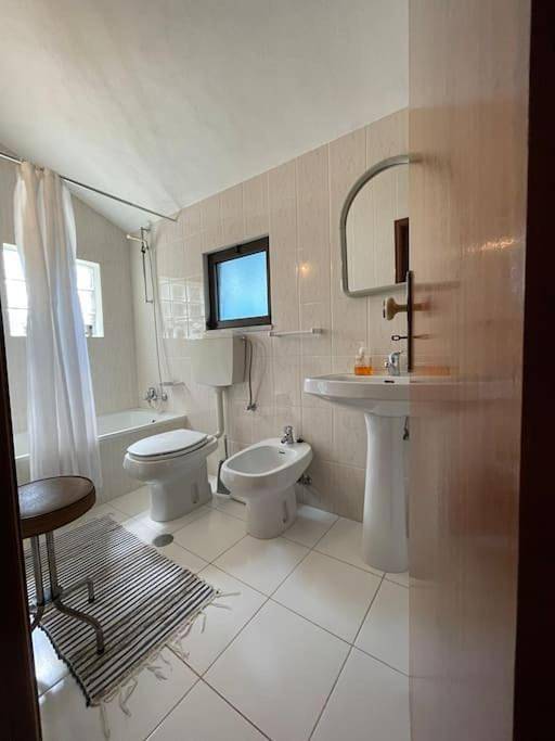 Two-Bedroom House in Montesinho