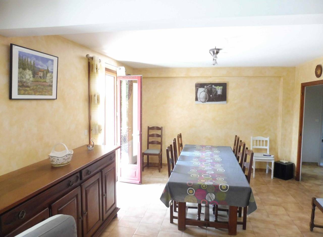 Gîte La Maison de Famille in Louchy-Montfand, Allier