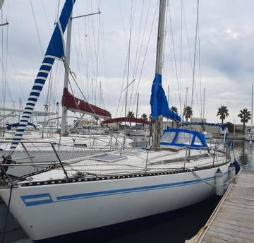 Bateau pour 6 personnes, avec terrasse et vue, animaux acceptés dans l' Aude
