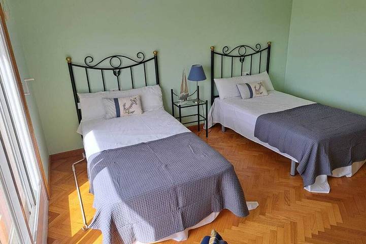 House With Swimming Pool And Sea Views In Miño in Perbes, Mino