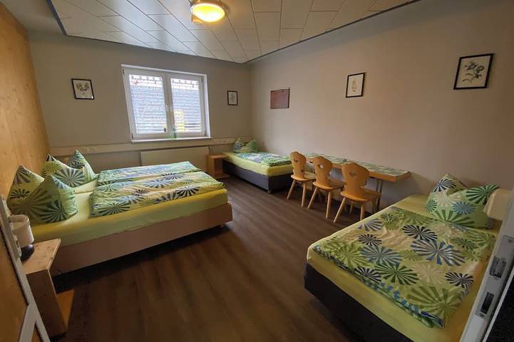 Ferienhaus für 20 Personen, mit Garten und Sauna sowie Whirlpool und Terrasse, mit Haustier in Oberuckersee - 4