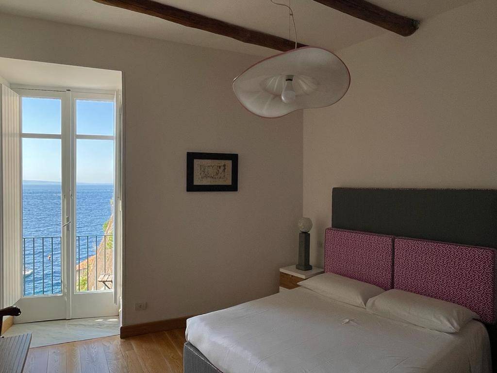 Casa a Mare in Sorrento, Sorrento Coast
