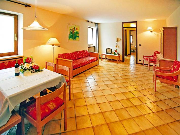 Ferienwohnung für 4 Personen, mit Kinderpool und Garten sowie Pool, mit Haustier in Costermano - 3